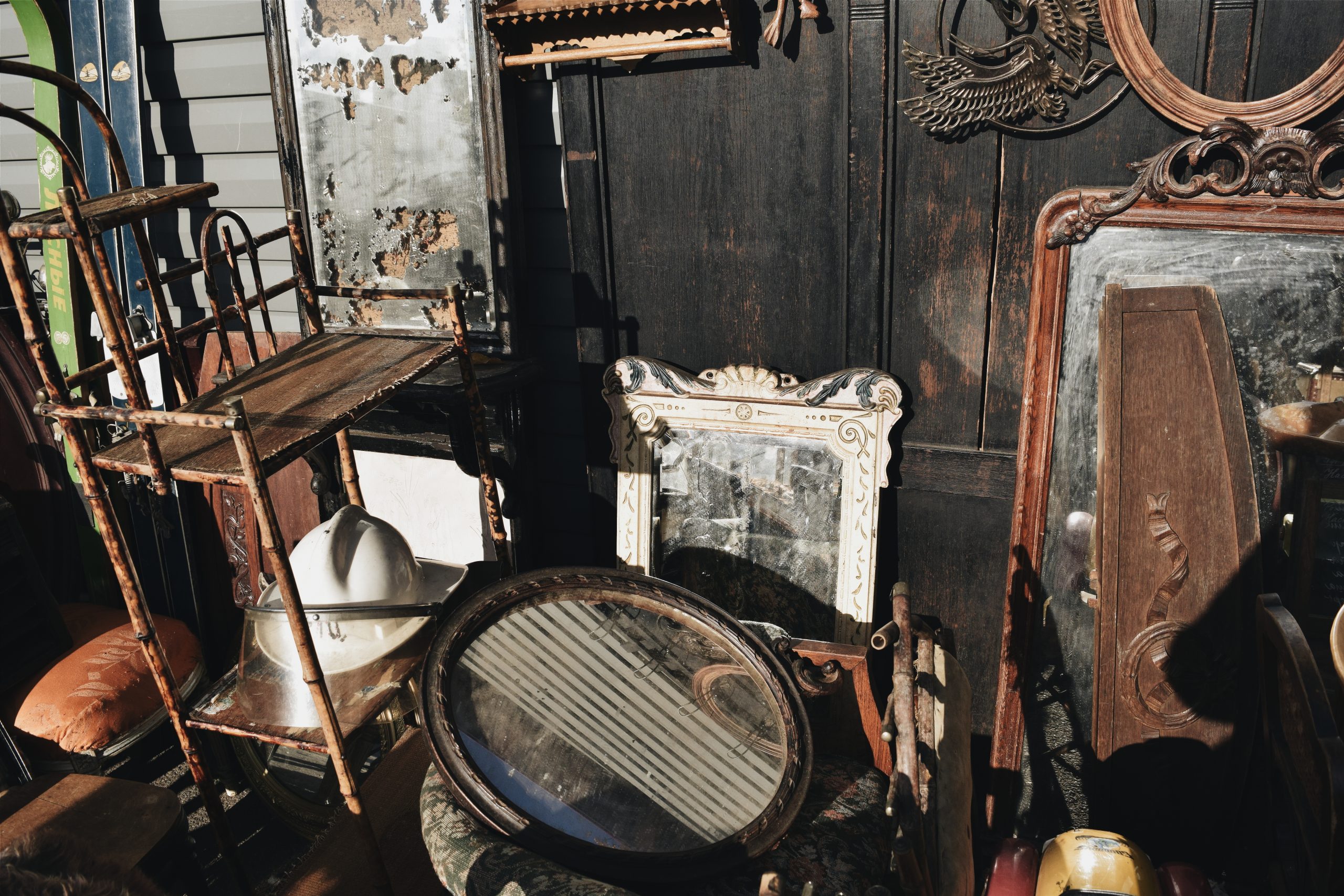antique market for tin mirrors