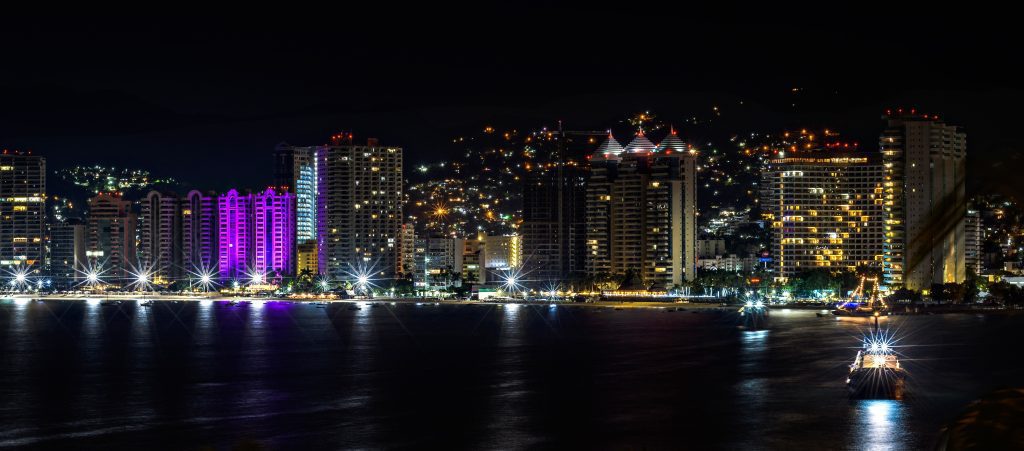 acapulco-night-life-from-sea