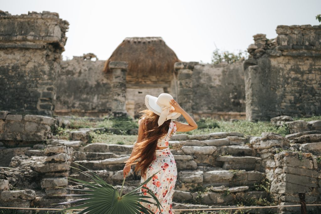 woman-at-ruins-in-tulum